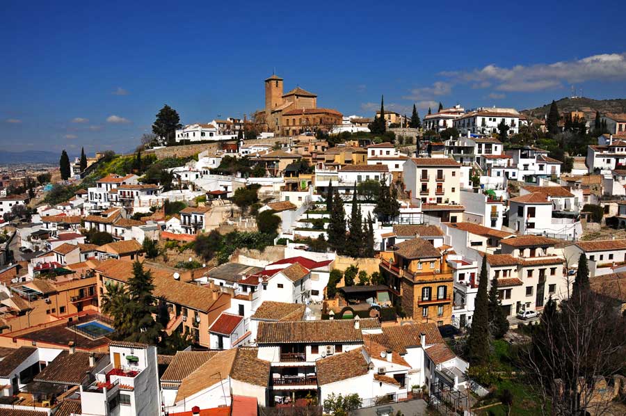 El barrio del Albaicín en Granada